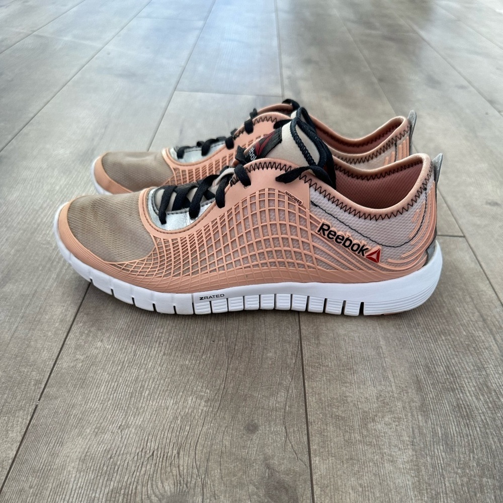Reebok Z Goddess Glitch Women’s Athletic Sneakers Shoes Size 10